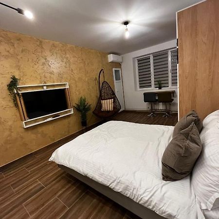 One Room יאשי מראה חיצוני תמונה